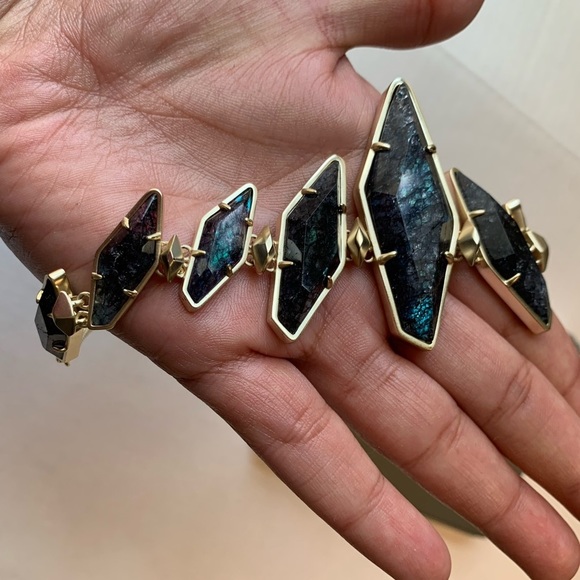 KENDRA SCOTT NECKLACE STONED STATEMENT PIECE😍 - Picture 5 of 7